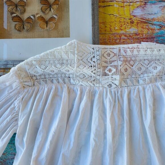 Anthropologie Eri + Ali White Crochet Lace Oversized Peasant Top Small - Picture 8 of 10